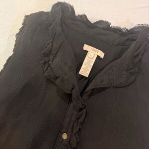 J Crew Ruffle 100 Silk Crinkle Chiffon 4 Dark Romantic Ruffle V-Neck Office Chic